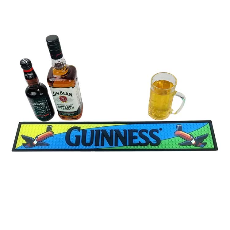 China Customized Custom PVC Rubber Drip Mat Beer Bar Mat Suppliers