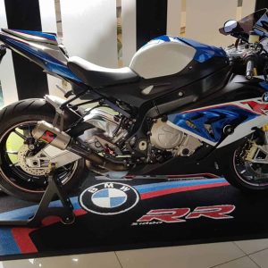 Motorcycle Parts And Accessories Fuel And Oil Resistant Bmw Custom Rubber Motorcycle Garage Mat