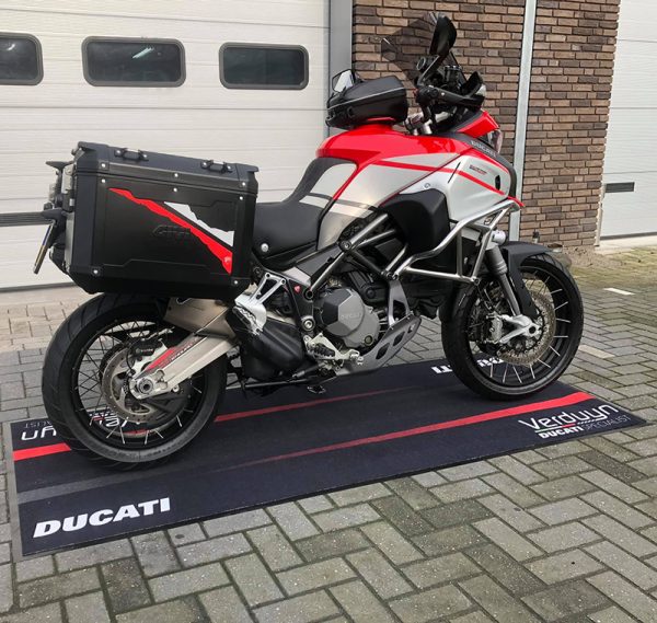 Oil And Water Resistant Ama Approved Custom Printed Nylon Non Slip Ducati Rug Motorcycle Floor Mat