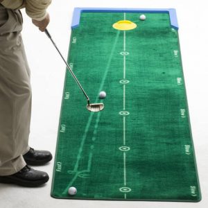 Golf training carpet rug and golf swing practice mat at home