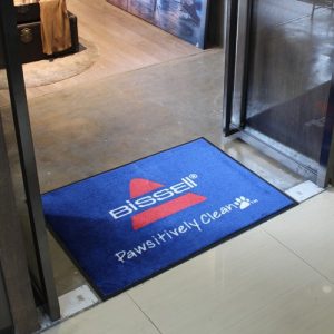 Bissell Vacuum cleaner custom logo floor mat for shampooers demonstration