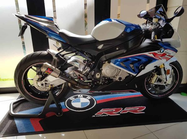 Motorcycle Parts And Accessories Fuel And Oil Resistant Bmw Custom Rubber Motorcycle Garage Mat
