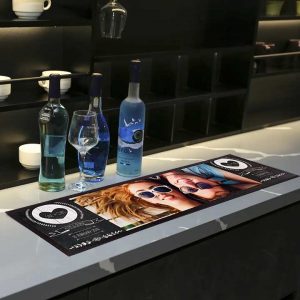 Water-absorbent Pub Polyester Cloth Barmat Felt Top Wetstop Bar Mat Machine Washable NBR Rubber Beer Runners