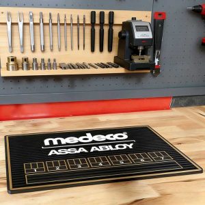 Medeco ASSA ABLOY Ultimate Workbench Lock Pinning Mat PVC Heavy Duty Utility Tray Custom Toolbox Top Rubber Mat